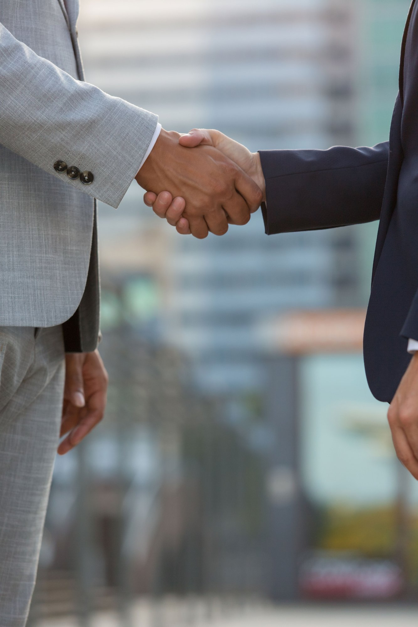 Business_handshaking